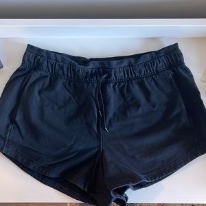 Lululemon size 12 lounge shorts
